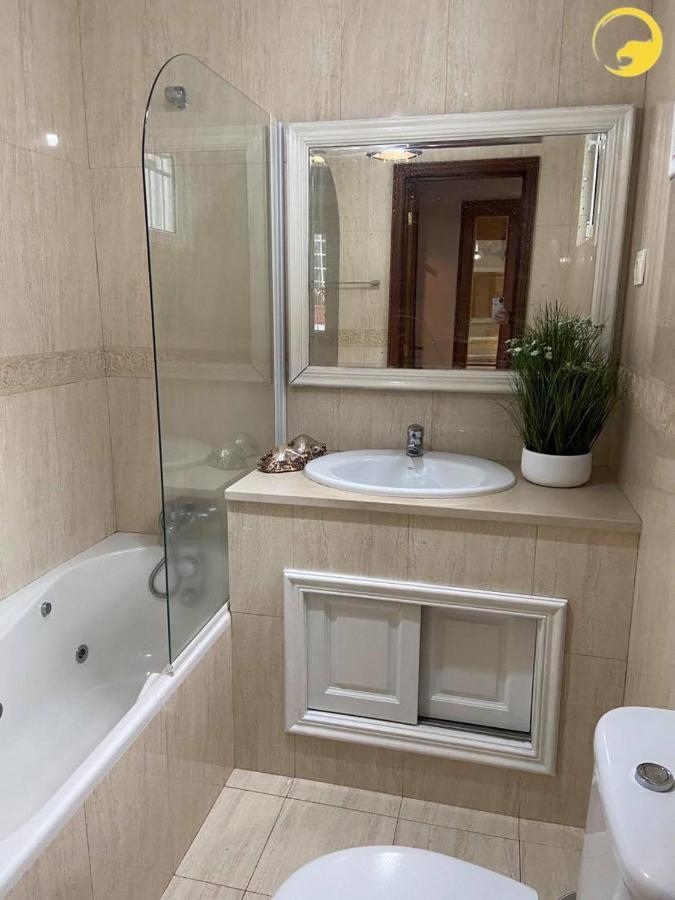 Azor International House Villa Ponta Delgada  Bagian luar foto